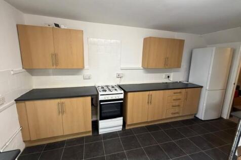 kitchen 1.jpg