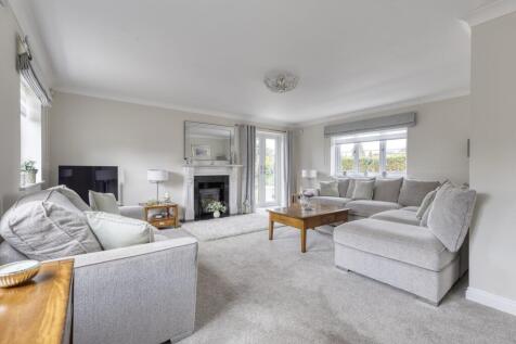 1GreenhavenCourt-10