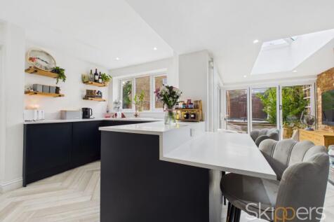 Kitchen / Family Room