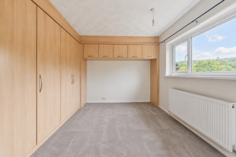 King Edward Avenue, Caerphilly photo 4