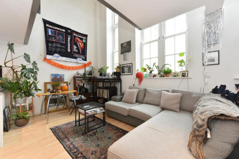 London, N7 - property photo