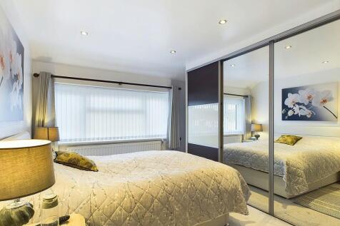 CAM03582G0-PR0049...