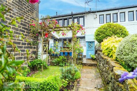 Huddersfield, HD7 - property photo