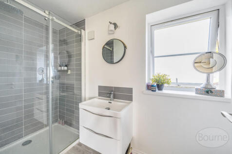 8883c992-2e45-40c...