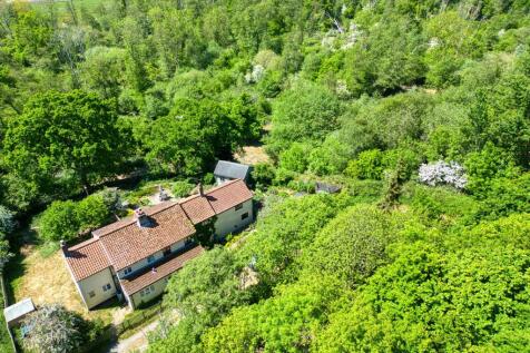 Aldeby Hall Estate (1).jpg