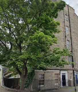 1-bed flat on Cumberland Street, Edinburgh, EH3, £1,075/mo
