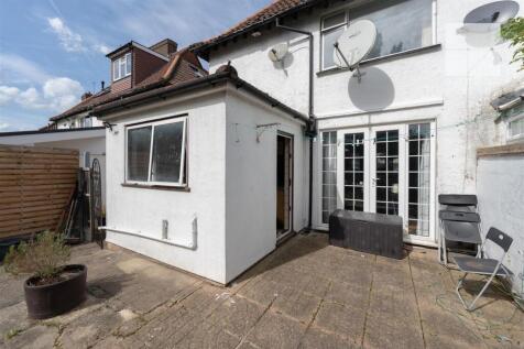 31 Ropers Avenue_0023.jpg