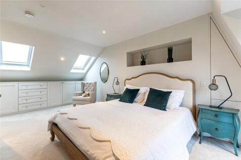 4 bed, 2 bath Terraced in belfast - Photo 16