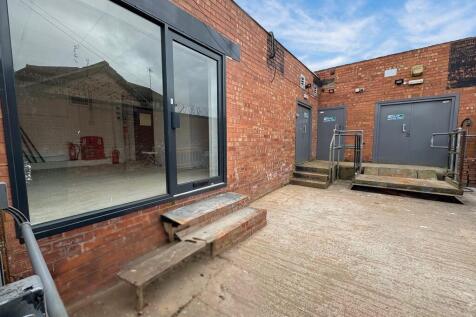 D337B541-BD49-4A4...