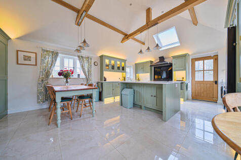 1389384-54-694004...