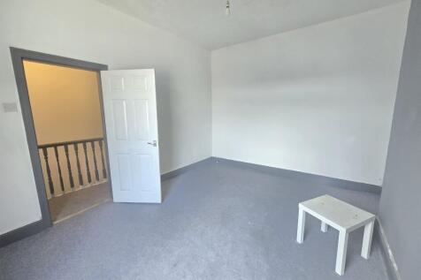 Cranbourne Terrace, Stockton-On-Tees, Durham, TS18 photo 4