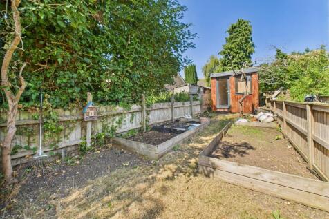 CAM02545G0-PR0468-STILL023