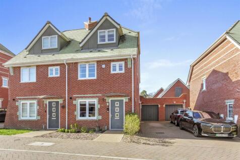 25 Kilty Place, HP11 1DG-14.jpg