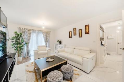 Popes Place, Greenham, Thatcham, RG19 photo 4