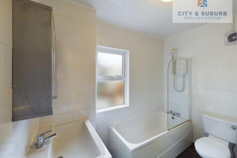 CAM01351G0-PR0110-STILL006