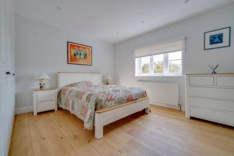 Melbourn Road, Royston, SG8 photo 4