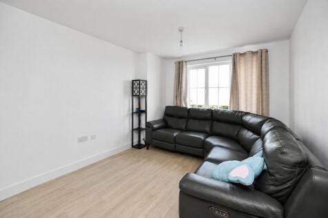 Hollinghurst Close, Houlton photo 4