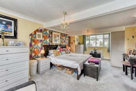 40 Cranmere Avenue-bed2a.jpg