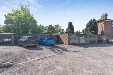 Land and Garages at rear of 14 Barbourne Road, Worcester, WR1 1HT