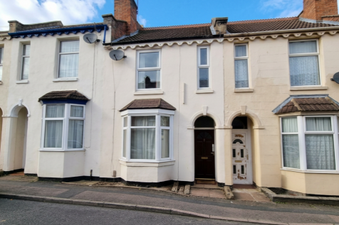 4-bed terraced on 7 Ranelagh Terrace, Leamington Spa, £1,880/mo
