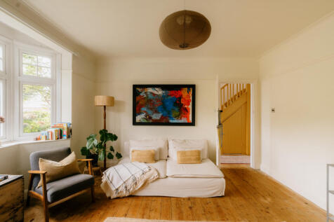 Croft-StLeonards-SeddlescombeRoadNorth-Interior-2