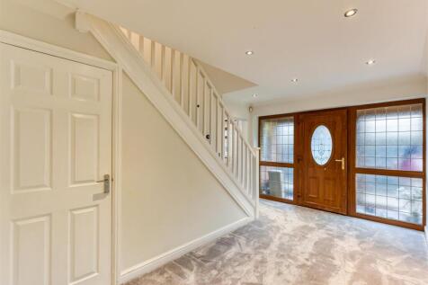 37 Chapel Lane-hall1.jpg