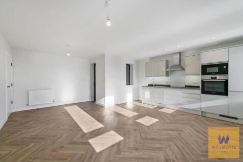 Open plan kitchen/lounge