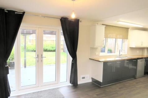 Hawthorne Lane, RAF Lakenheath, BRANDON photo 3