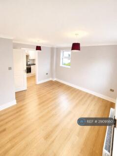 Living Room Pic 2