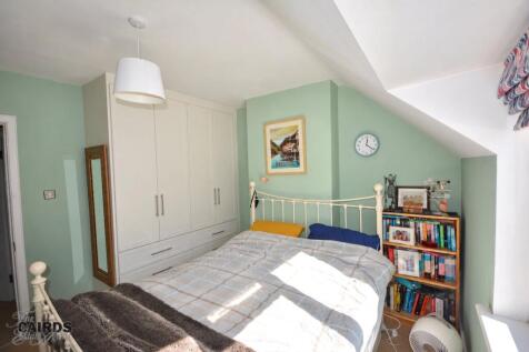 Horton Hill, Epsom, Surrey, KT19 photo 5