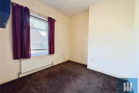 Fenton Street, Mirfield, West Yorkshire, WF14 photo 5