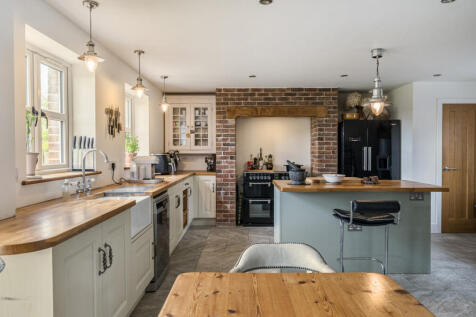 80-681cb9e91121e-...