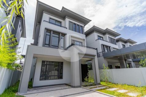 5 Bedroom Queen B Villa For Sale - Chip Mong 598, Khan Russey Keo, Phnom Penh