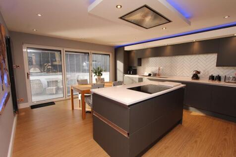 'Dining' Kitchen