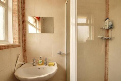 4 Turner Rd 14.jpg