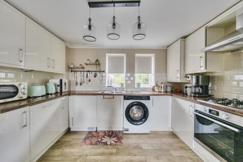 Kitchen/Reception