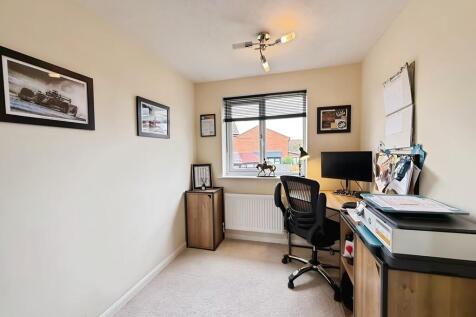 aea31825-WhatsApp...