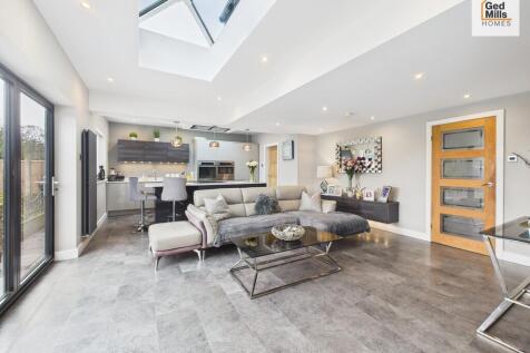 CAM04261G0-PR0108...