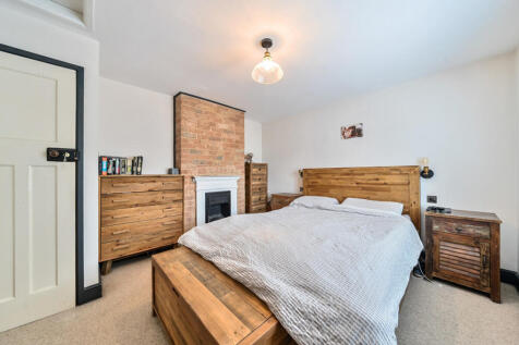 1294097-9-682f32f...