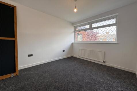 Mountain Ash, Rochdale, Greater Manchester, OL12 photo 4