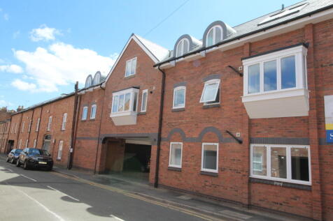 1-bed flat on 3 Morton House, Leamington Spa, £1,450/mo