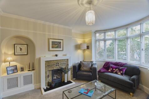Sitting Room.jpg
