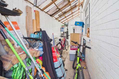Lean-to