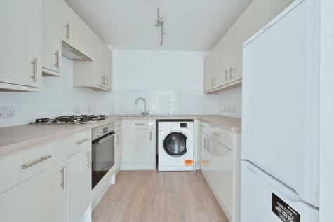Edison Court, WD18, Watford, WD18 photo 4