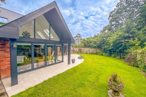 Oswald Hall Cottage - Image-37.jpg