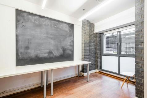 Ment House UB2  Low Res 15.jpg