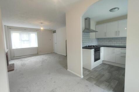 The Pines, Haywards Heath photo 3