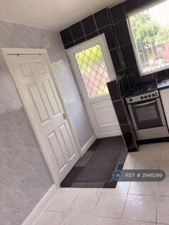 Avenue Road, Doncaster, DN6 photo 4