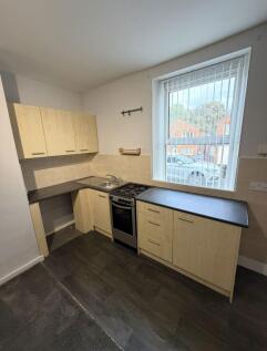 37 MOUNT PLEASANT, GILDERSOME, LS27 7AN photo 3