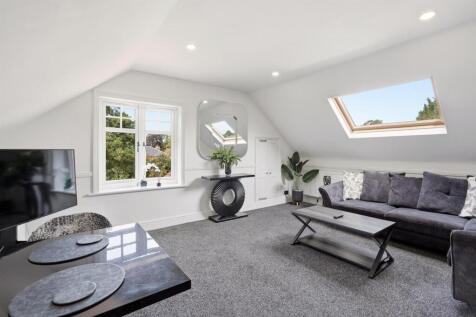Flat3-3MileEndRd-009.jpg